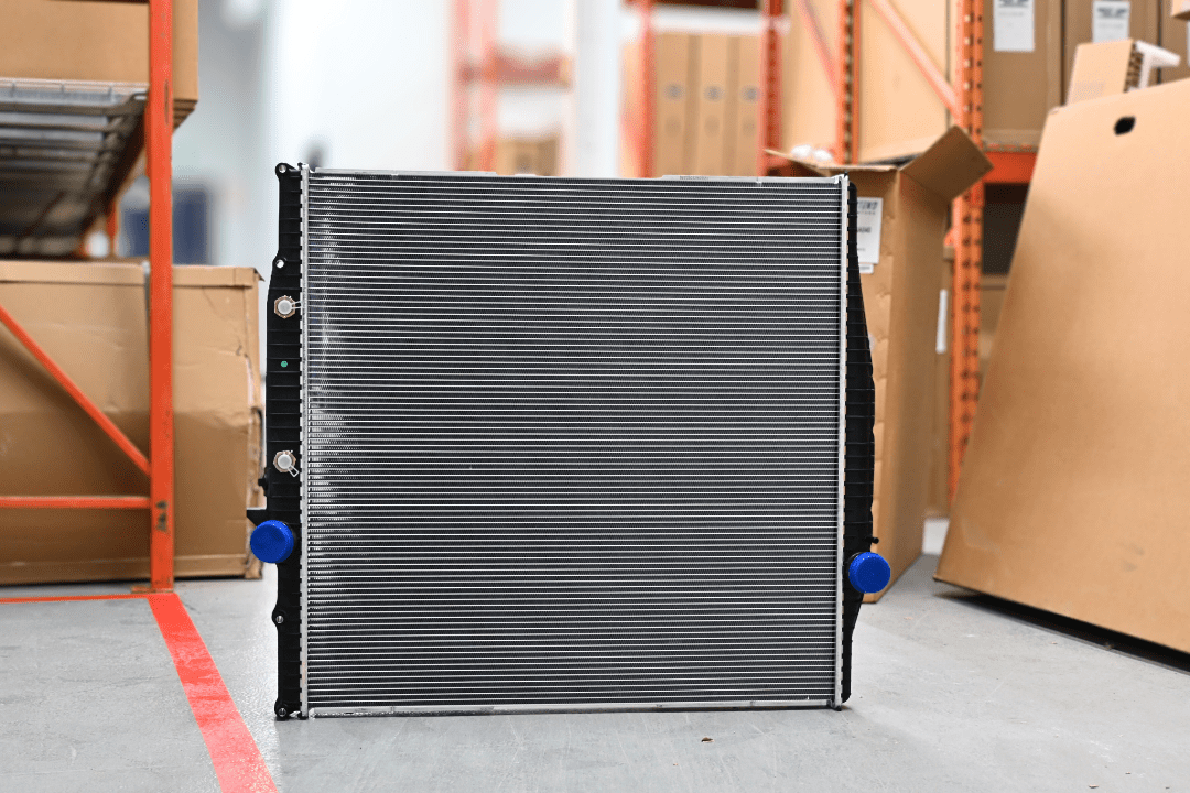Mack/Volvo Radiator – 1996-2007 Mack CX & Volvo VN-VNL Series